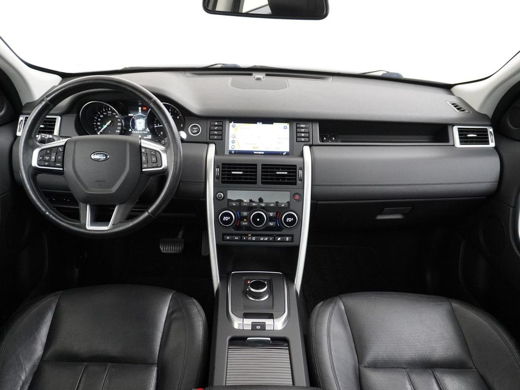 Land Rover Discovery Sport 2.0 TD4 HSE panorama dach AHK au