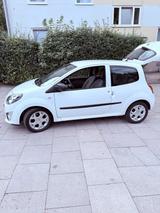 Renault  Twingo 2 2 jahre tüv / zahnriehme... - Renault Twingo Gebrauchtwagen in Bielefeld
