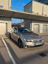 BMW Bmw 525d xDrive Touring 2014 - BMW 525 mit Diesel-Antrieb: Kombi, 2.5