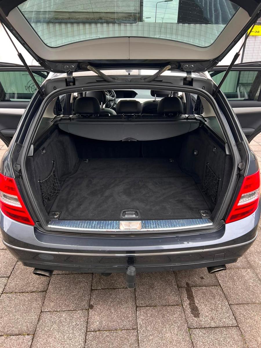 Mercedes-Benz C300 2013 — photo 7