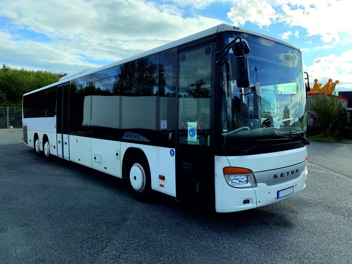 Setra S 418 LE - mehrere Fahrzeuge verfügbar -