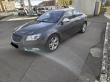 Opel Insignia 2.8 V6 Turbo 4x4 Cosmo Automatik Sport - Opel Insignia mit Benzin-Antrieb: 2.8