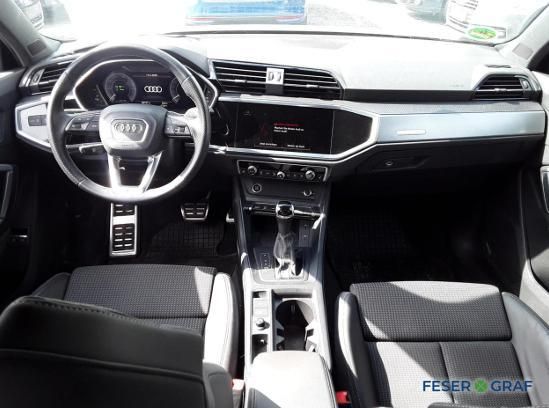 Audi Q3 45 TFSI e S tronic S Line Leder,LED,Navi,Kame foto 7