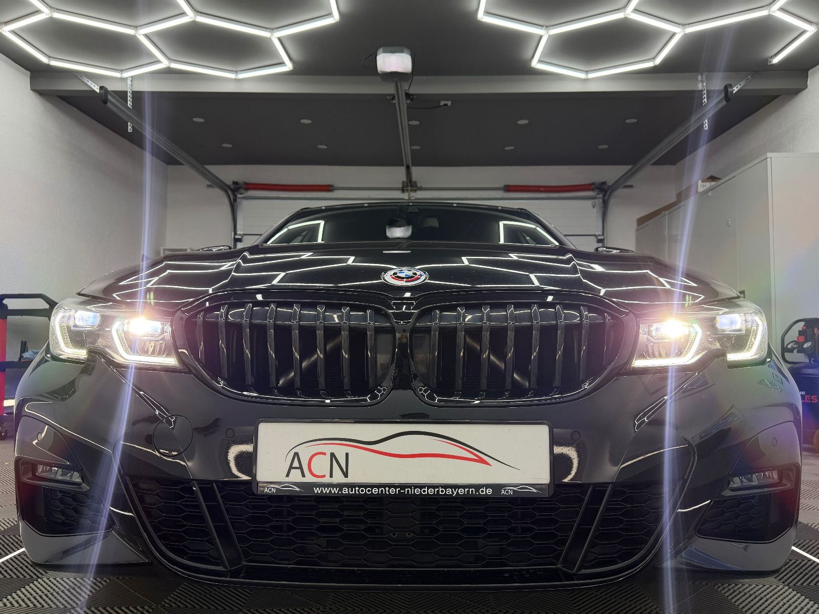 Fahrzeugabbildung BMW 330 i M SPORT/Hi-FI/VRTL COCKPIT/LASER/19% MwSt.