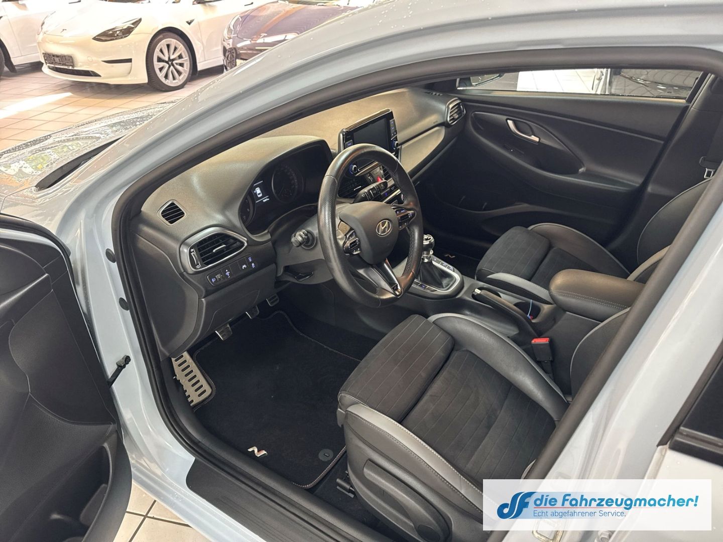 Fahrzeugabbildung Hyundai i30 N Line 1.4 T-GDI EU6d-T Sportpaket El. Panod