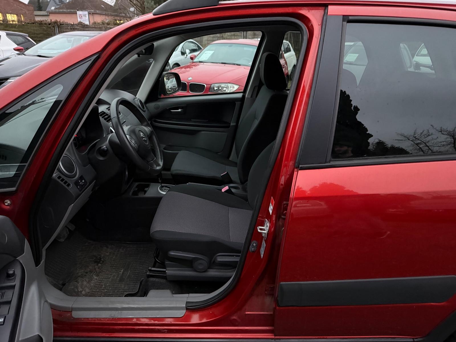 Suzuki SX4 2006 — photo 10