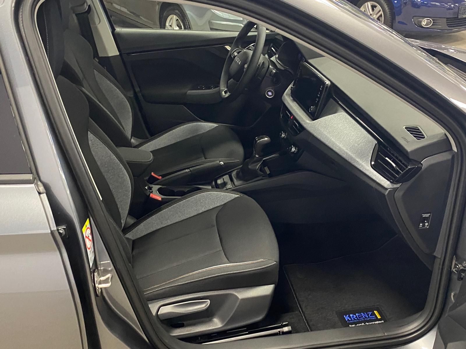 Fahrzeugabbildung SKODA Scala 1.0 TSI Selection APP+KLIMA+RFK+SITZHEIZ++