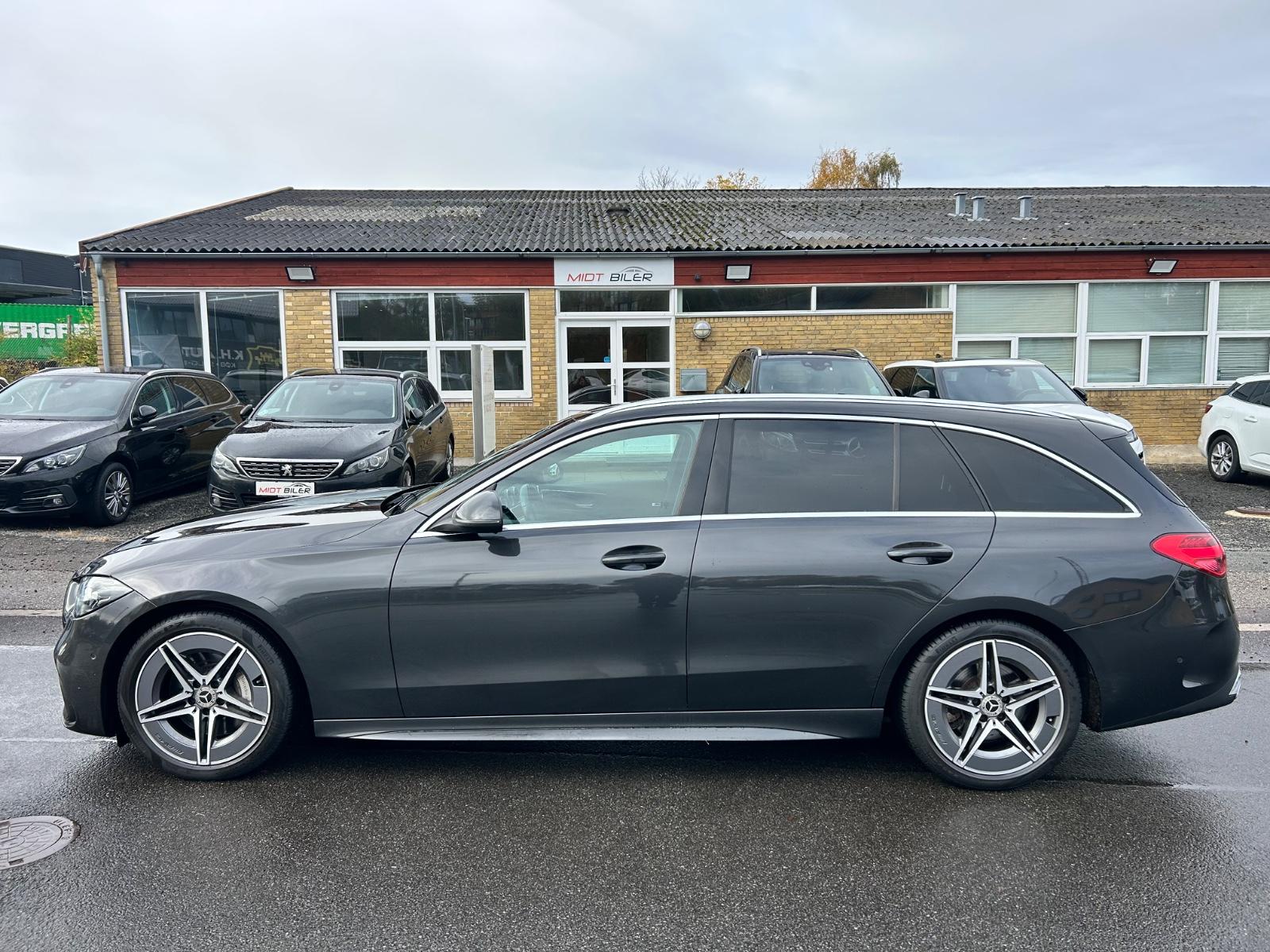 Mercedes-Benz C220D,Camera,Tow,Burmester Amg-line!!