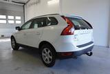 Volvo XC60 2,4 D4 163ps AWD MOMENTUM AUT. - Volvo Gebrauchtwagen von 2012
