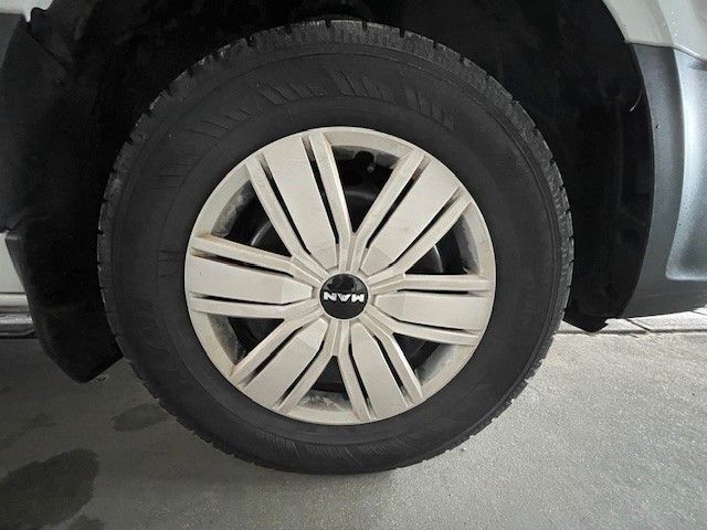TGE VW CRAFTER 3.140 2.0 TDI AUTOM. 9-SITZER