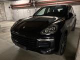 Porsche Cayenne S Diesel S - Porsche Gebrauchtwagen in Frankfurt