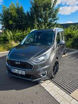 Ford Tourneo Connect 1.5 EcoBlue 88kW Titanium Ti... - Ford Tourneo Connect: 1.8
