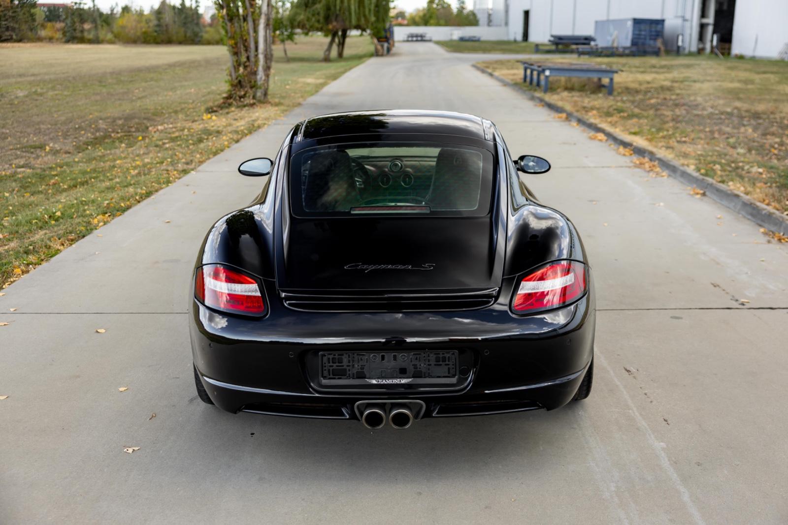 Porsche Cayman S Sport Edition 303ch - 2 ème main - Entretien complet - Révision complète - Pneus neufs - Volant alcantara