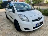Toyota Yaris 1,33-l-Dual-VVT-i MultiMode Executive ... - Toyota Yaris Executive mit Benzin-Antrieb