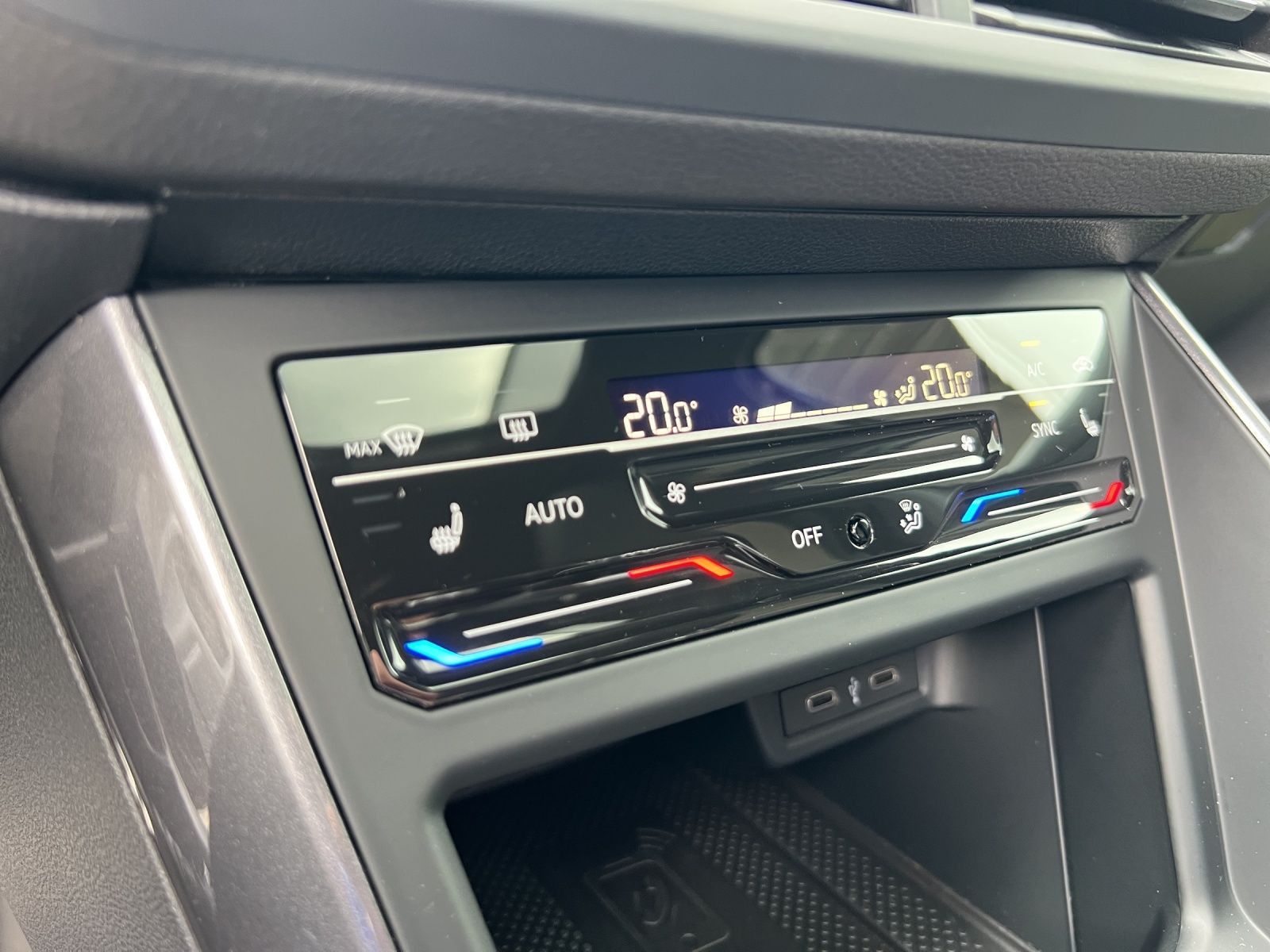Polo GTI 2.0 TSI DSG Navi*Kamera*Pano*ACC*