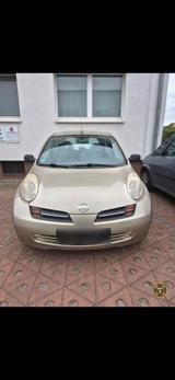 Nissan Verkaufe Nissan Micra BJ2003 - gebrauchte Nissan Micra aus dem Jahr 2003