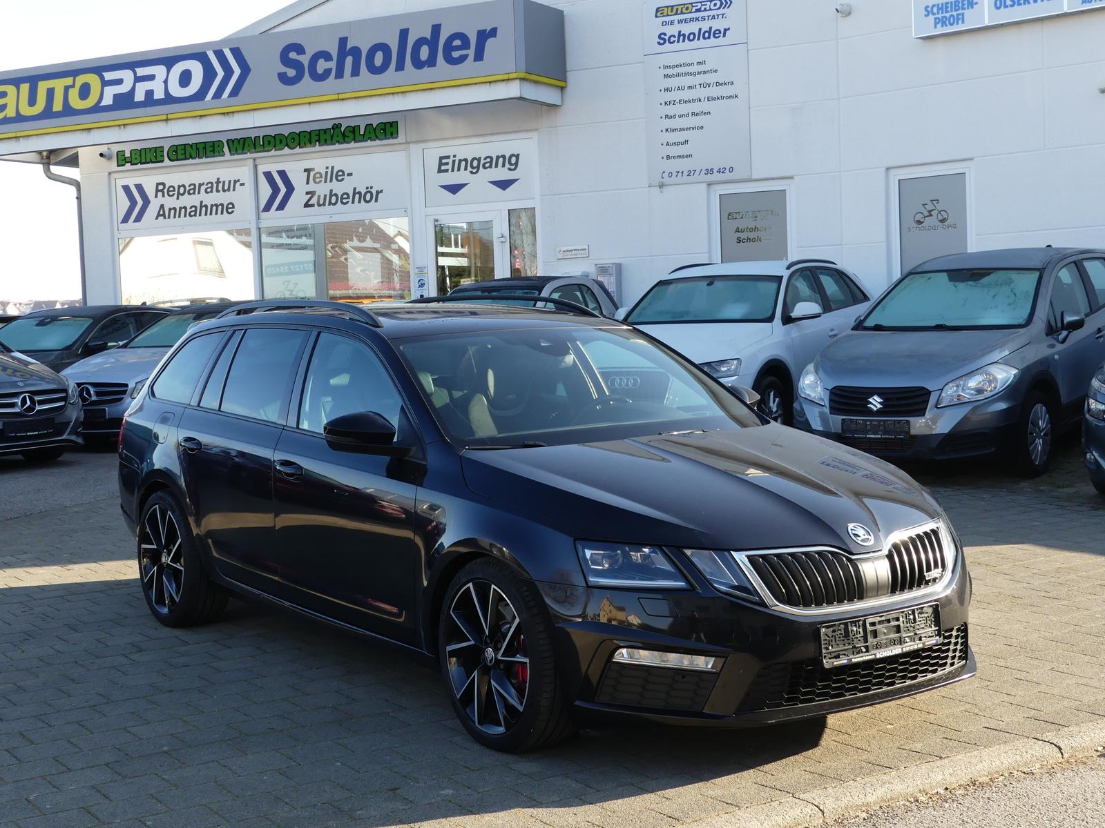 Skoda Octavia RS | CAR-PLAY | LANE | LED | PDC | AHK