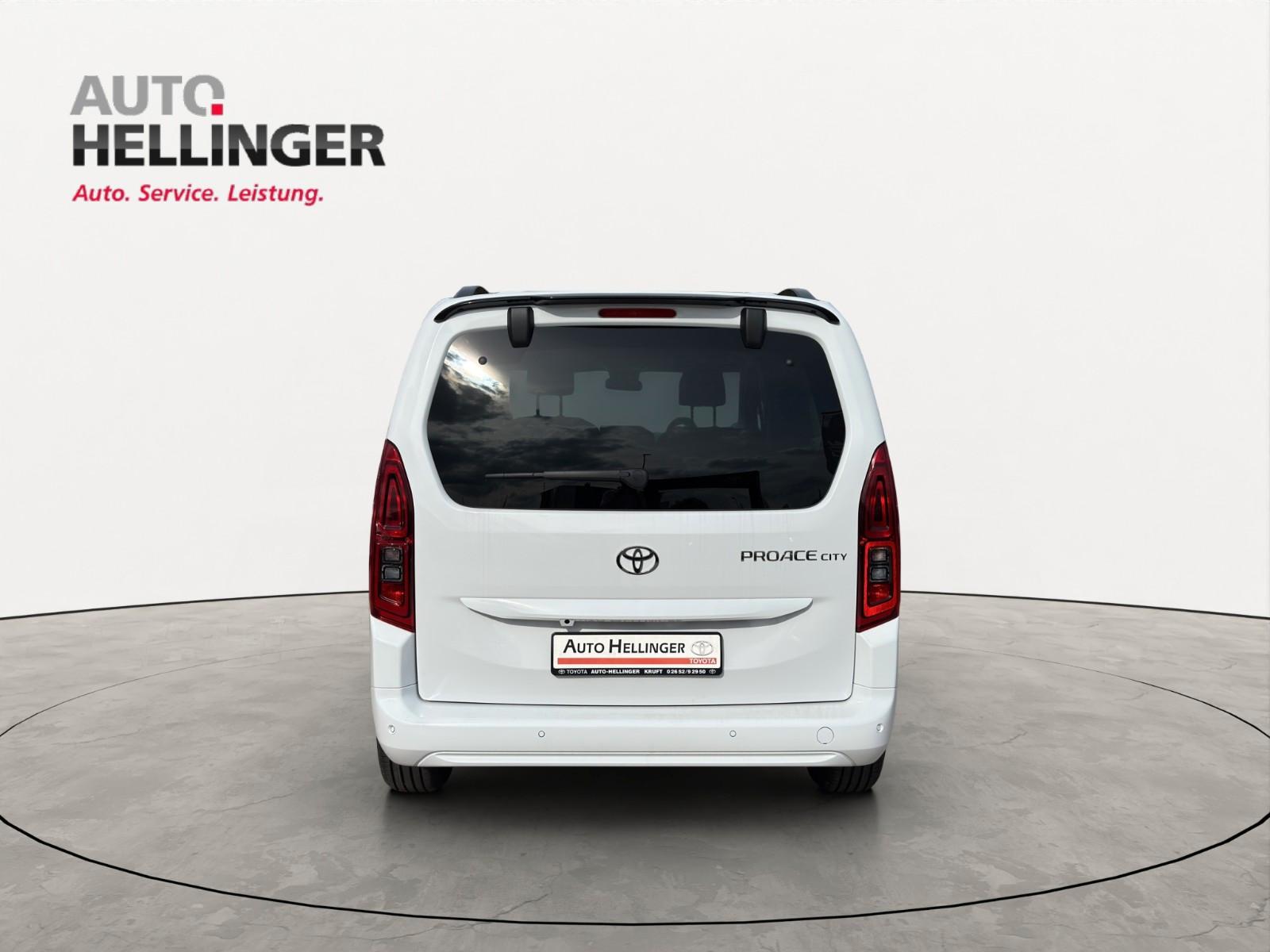 Toyota Proace City Verso L1 Teamplayer Comfort-P. -Navi