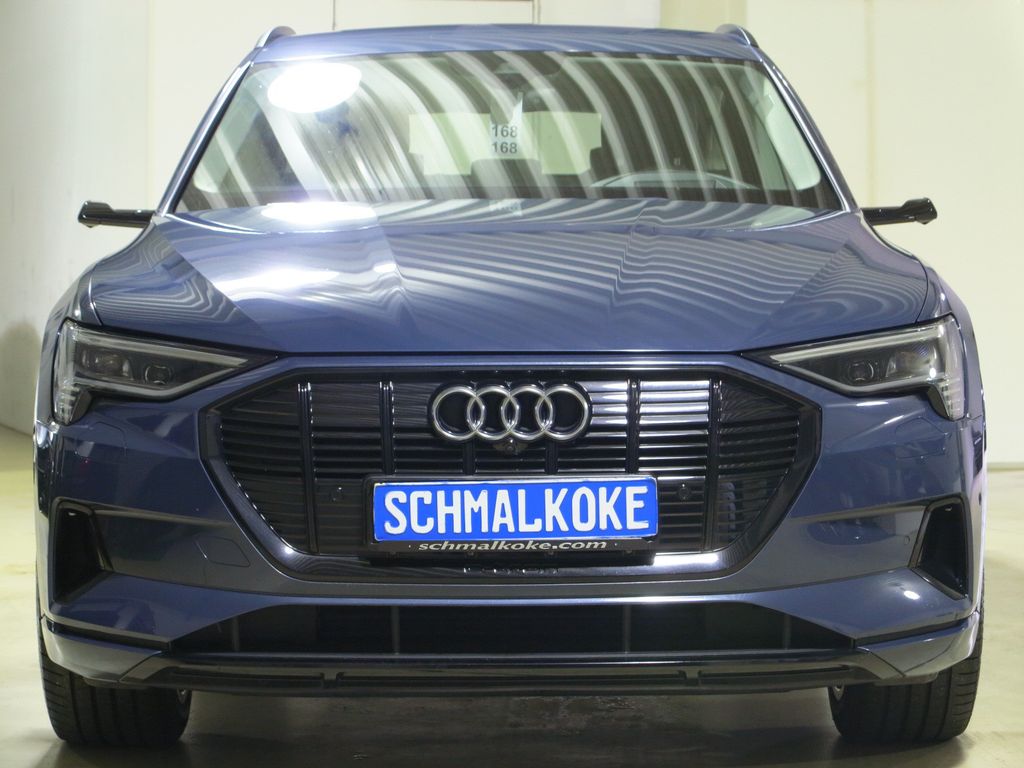 Image of Audi e-tron