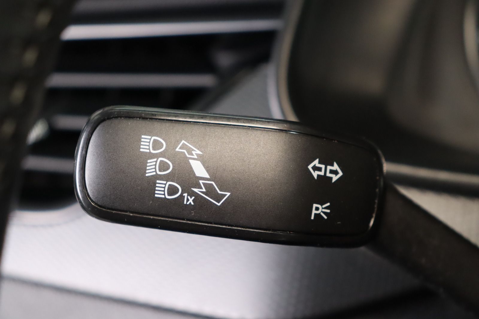 Fahrzeugabbildung SKODA Kamiq 1.0 TSI G- tec * CNG