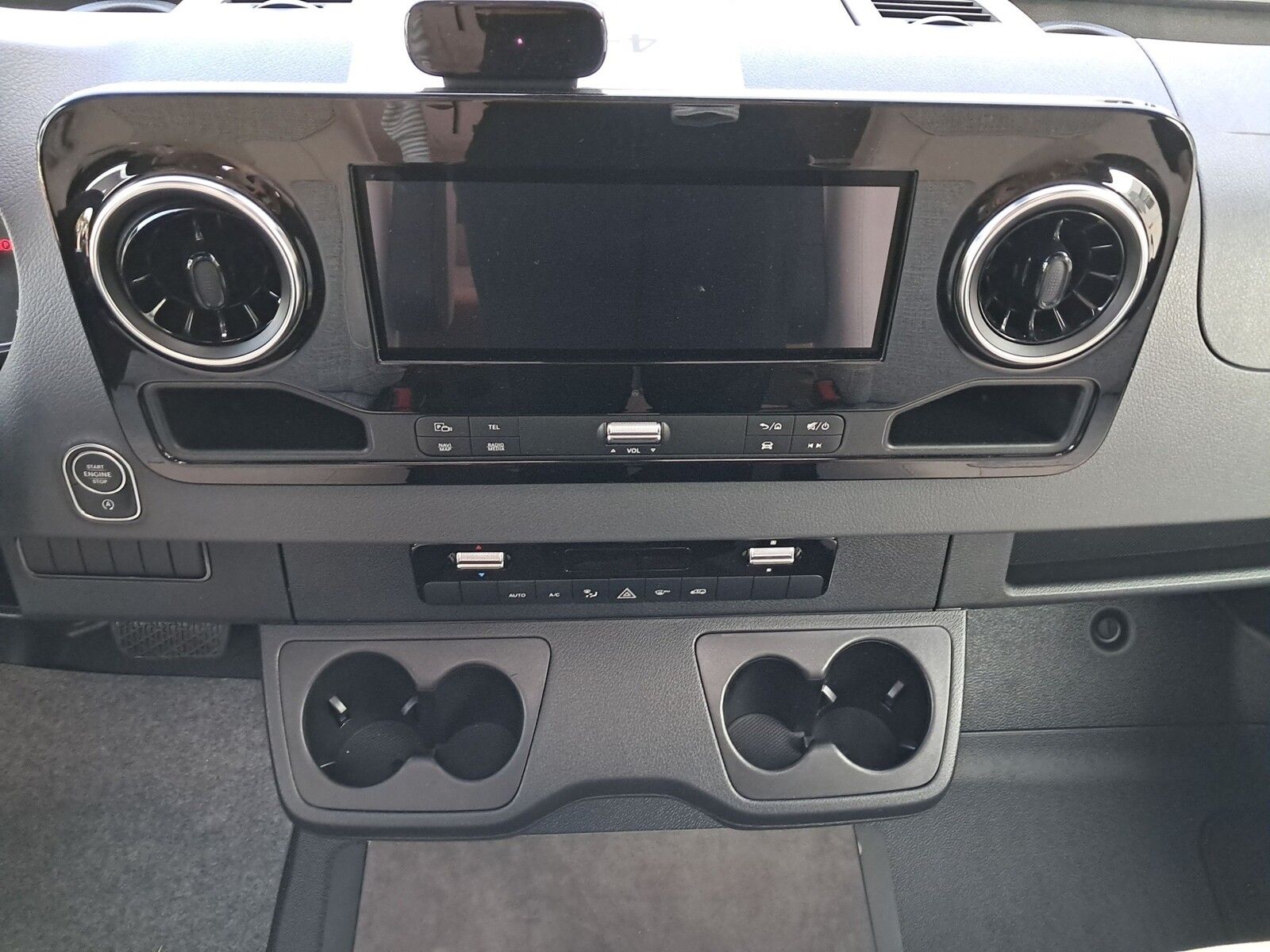 Fahrzeugabbildung Malibu T 430 KB LE comfort Navi, Markise, RFK, TV