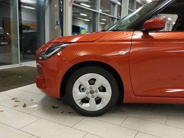 Fotografie 14 des Suzuki Swift Comfort 1.2 Hybrid Navi SHZ Klima