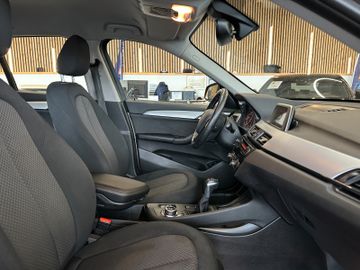 MYAUTOCENTER – Gebraucht- und Jahreswagen mit Werkstattservice in Pfaffenhofen BMW X1 xDrive 20 i *Kamera*Klima*SHZ*Navi*Bluetooth*
