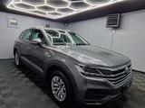 Volkswagen Touareg 3.0 TSI 4Motion VIRTUAL|AUTOM|PANO||MART - gebrauchte Volkswagen Touareg aus dem Jahr 2019
