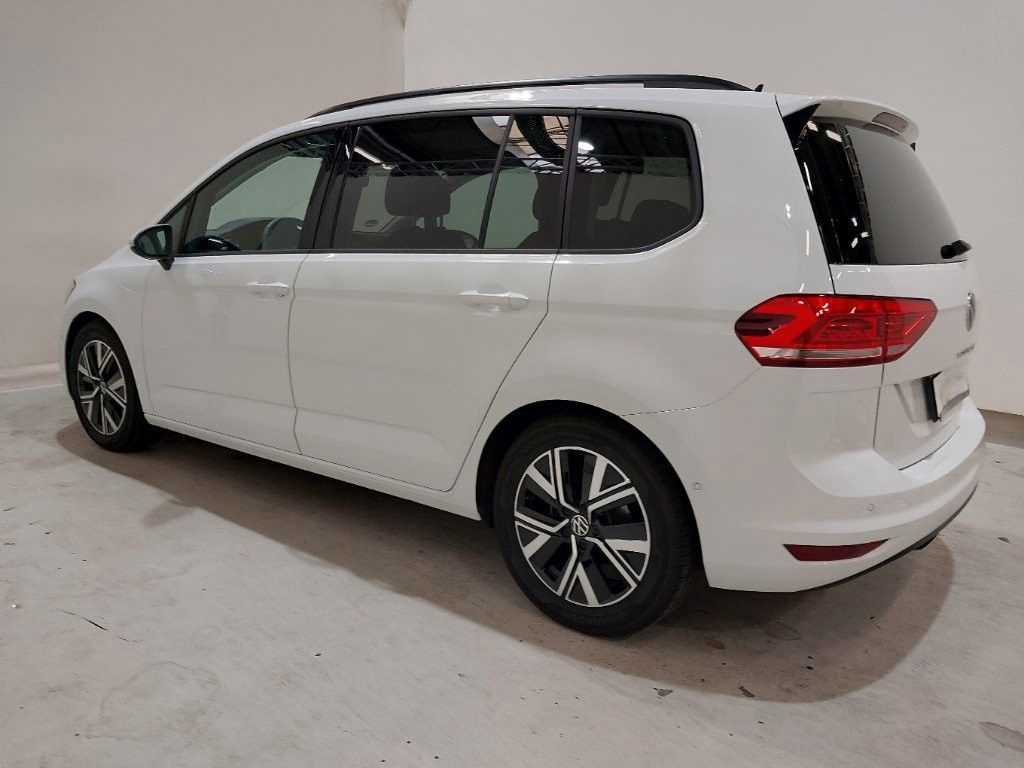 Image of Volkswagen Touran