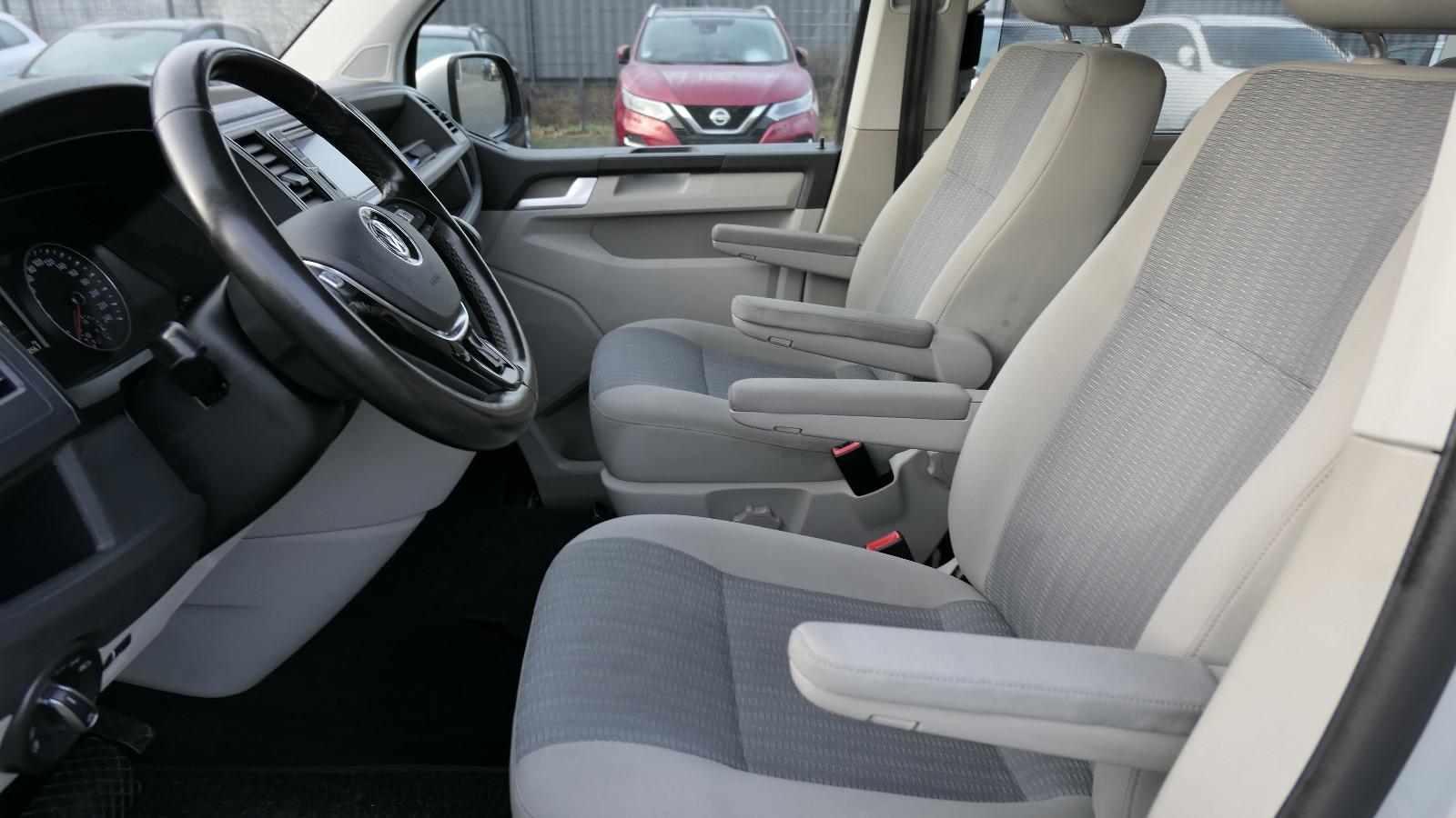 Volkswagen T6 Caravelle Comfortline lang/1-Hand/ACC/Euro6