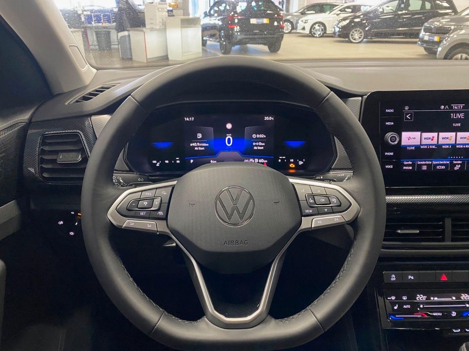Fahrzeugabbildung Volkswagen T-Cross 1.0 TSI DSG Life+AHK+KAMERA+PDC vo+hi+BC