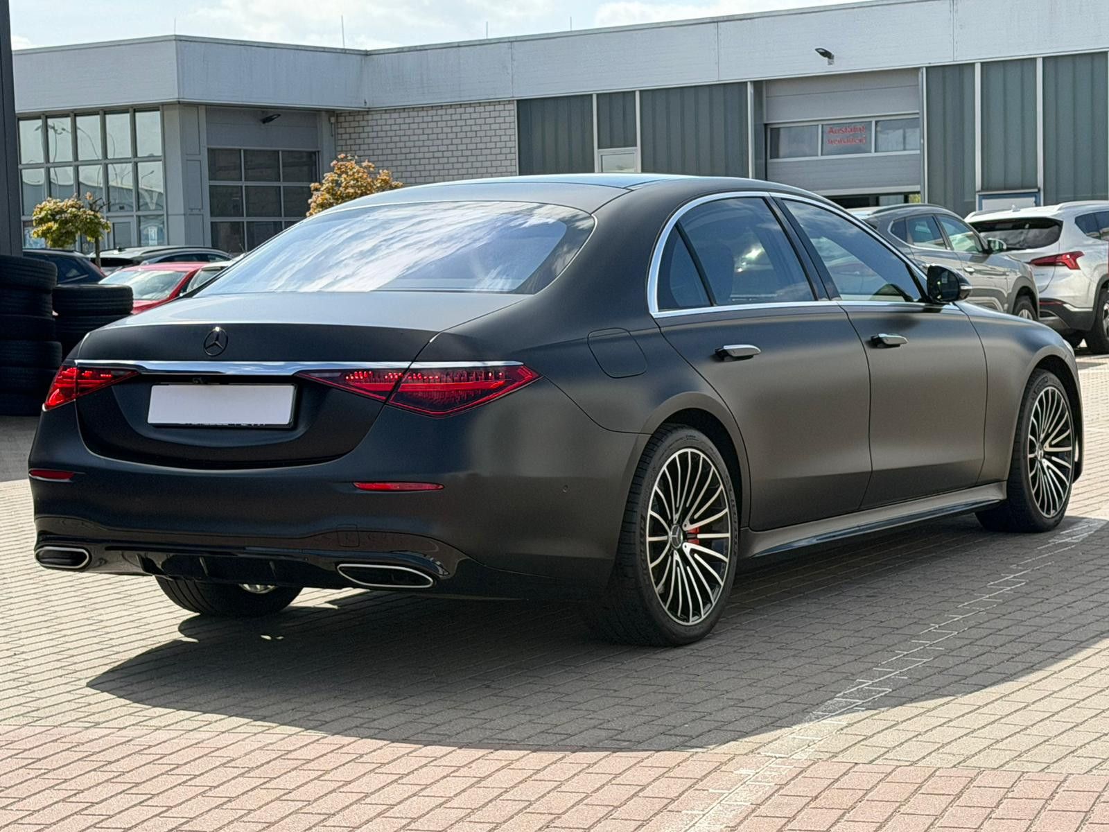 Fahrzeugabbildung Mercedes-Benz S500 4Matic Lang*AMG*LUFT*360*Night-P*