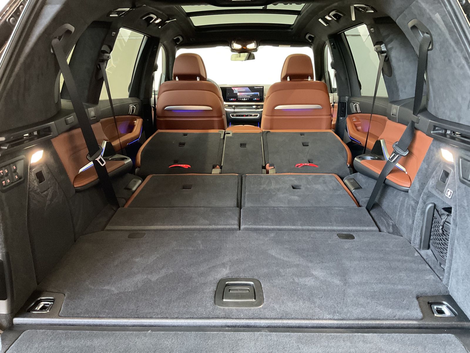 Fahrzeugabbildung BMW X7 xDrive40d Komfortsitze vorn, Standheizung