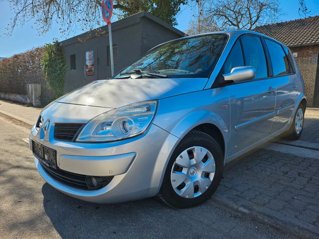 Renault Scenic Dynamique 1.6 16V