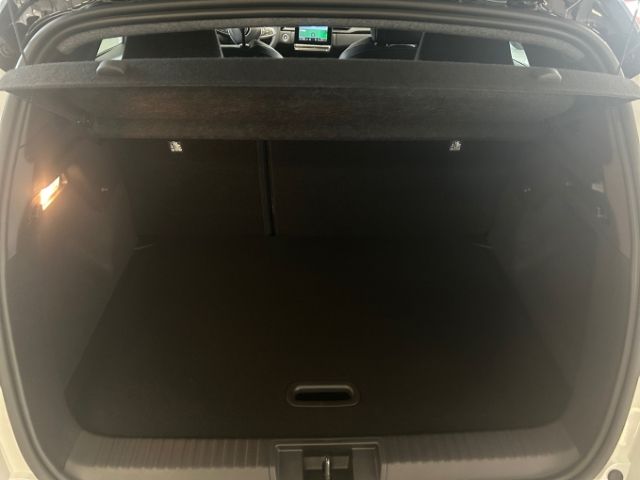 Fahrzeugabbildung Renault Captur Techno Mild Hybrid 160 EDC Winterpaket Na