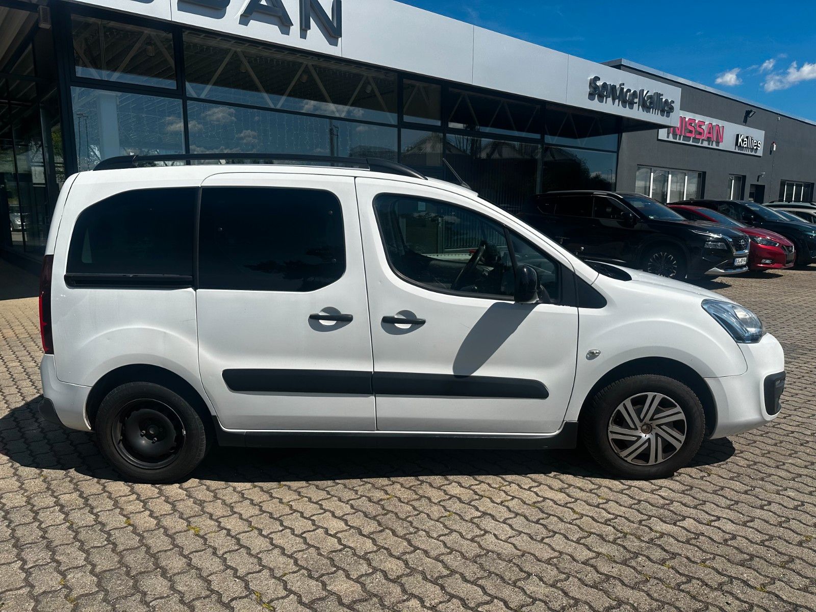 Fahrzeugabbildung Citroën Berlingo Kombi XTR