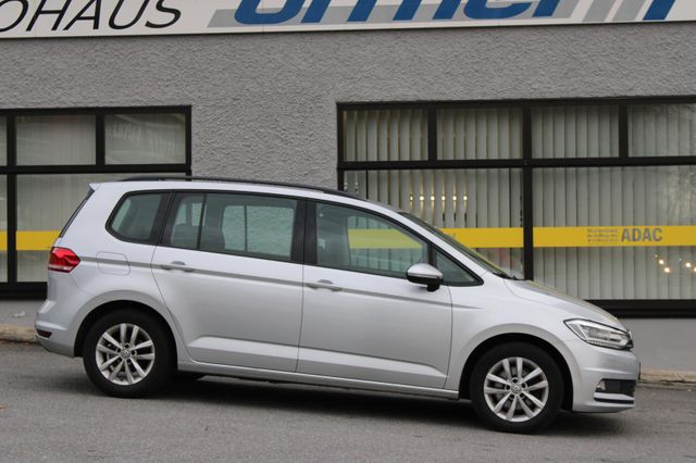 Volkswagen Touran Comfortline 1.6 TDI DSG*Navi*