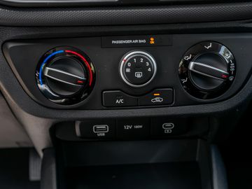 Hyundai i10 1.0 Select Kamera Navi Spurhalteassistent