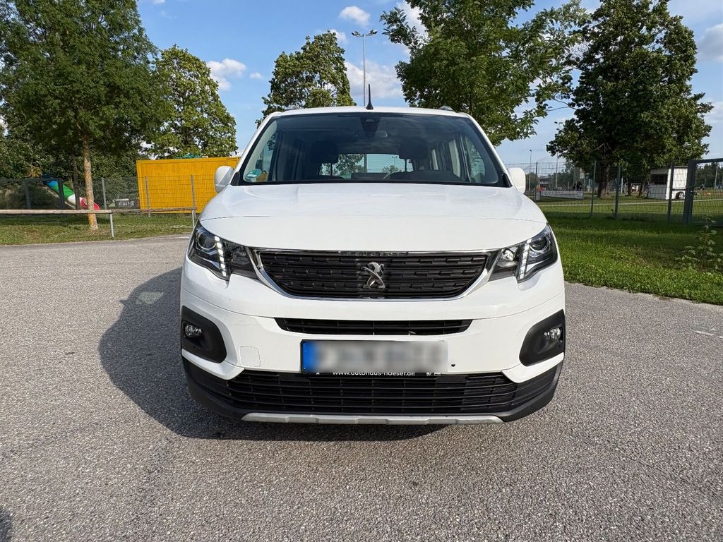 Image of Peugeot Rifter