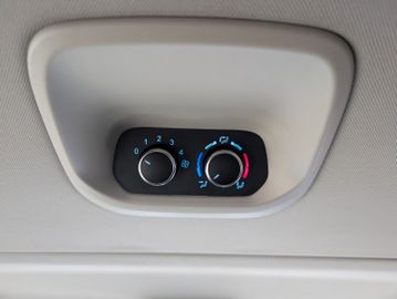 Ford Tourneo Custom L2 Titanium 185PS Automatik