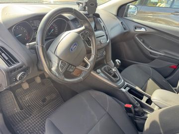 Ford Focus - 7