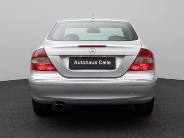 Fahrzeugabbildung Mercedes-Benz CLK 200 Coupe Kompressor Avantgarde Sitzhzg Temp