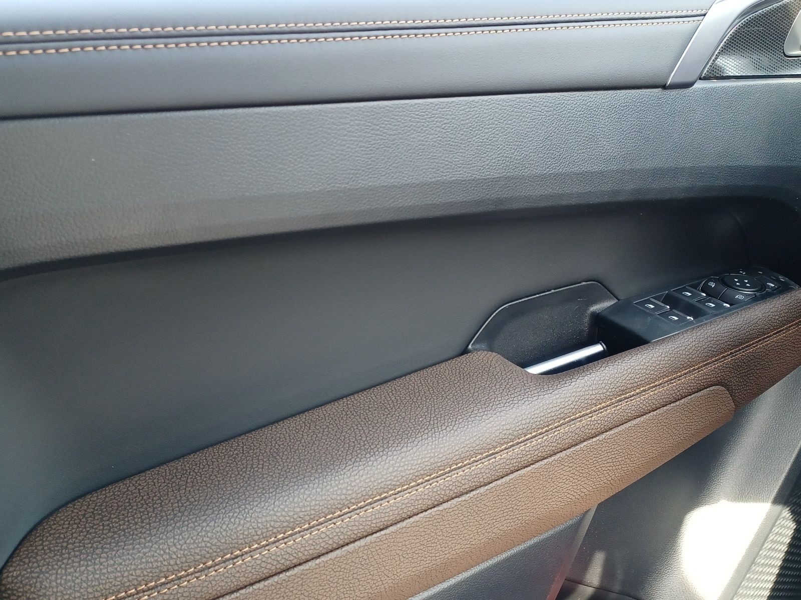 Fahrzeugabbildung Volkswagen Amarok TDI Pan Americ. 4M MATRIX ACC AHK STH HAR