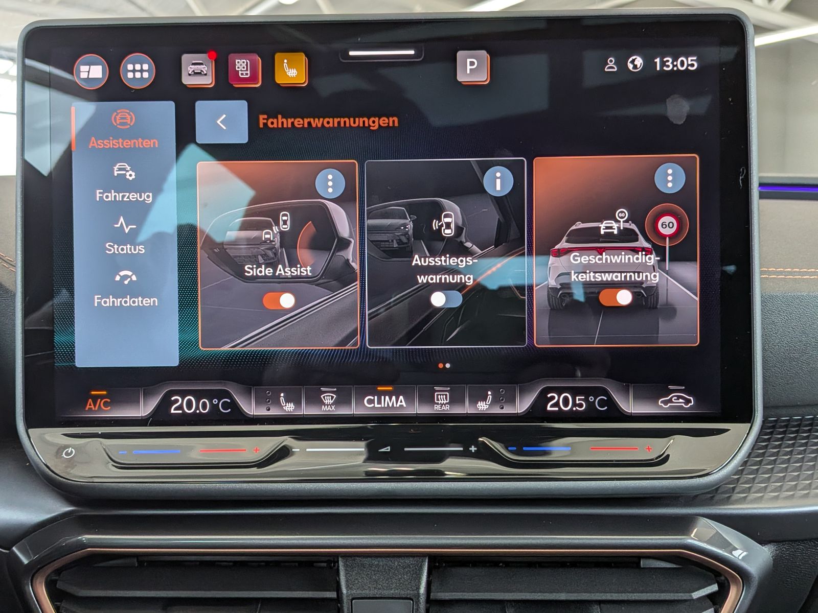 Fahrzeugabbildung CUPRA Formentor 1.5 eTSI Pano Sennh DCC Matrix AHK 19"