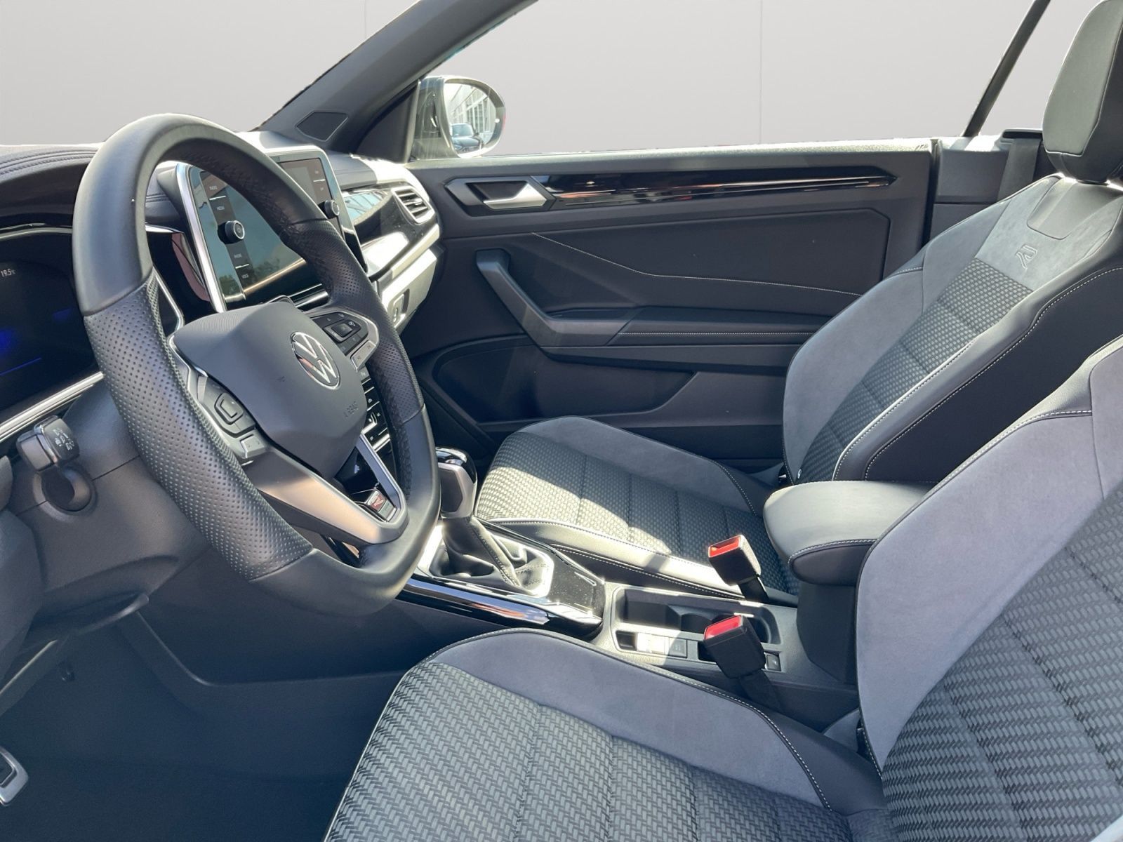 Volkswagen T-Roc - Bild 9