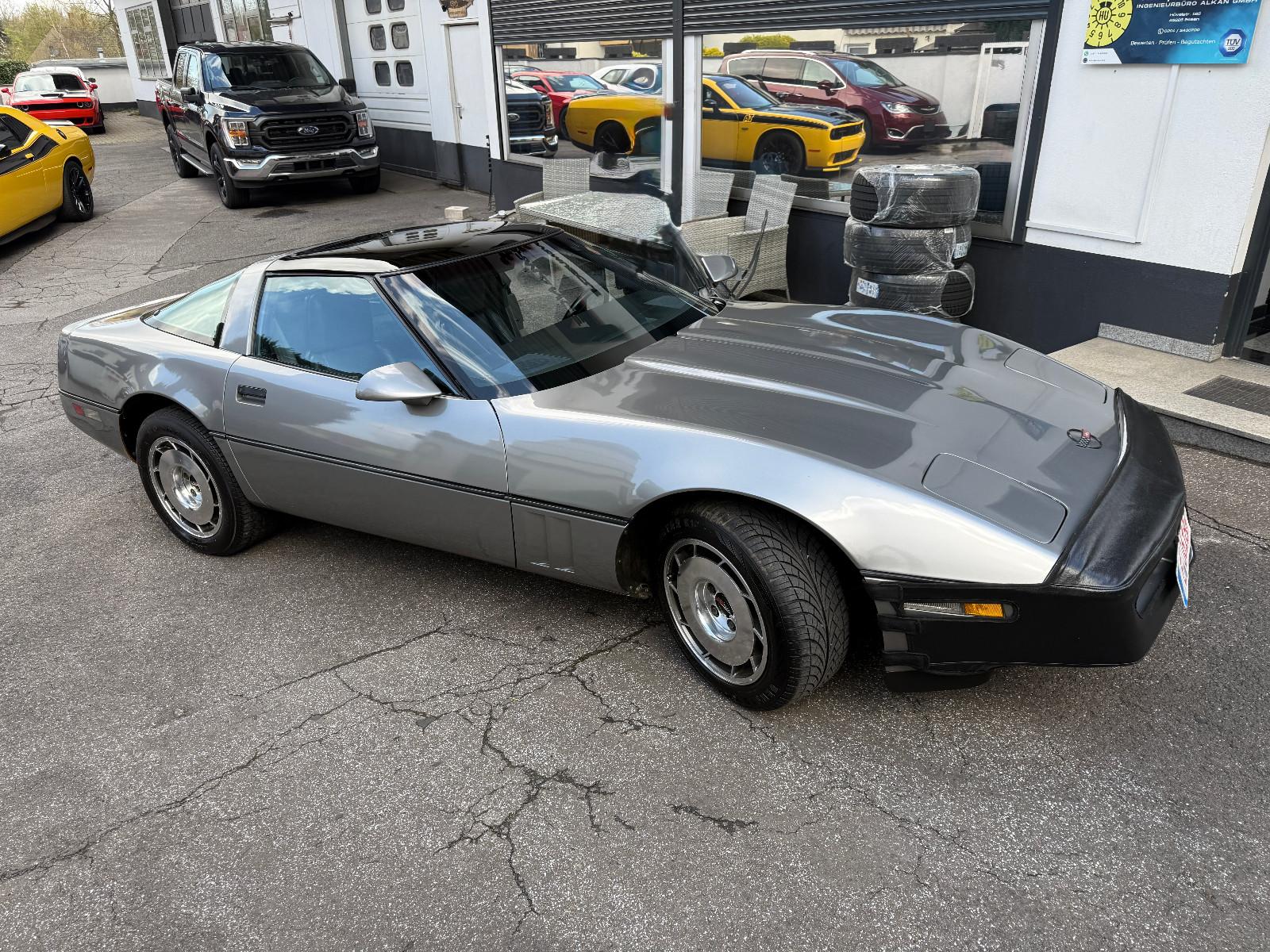 Corvette C4 5.7 V8*TARGA*HANDSCHALTER*CROSS-FIRE*1984*H*