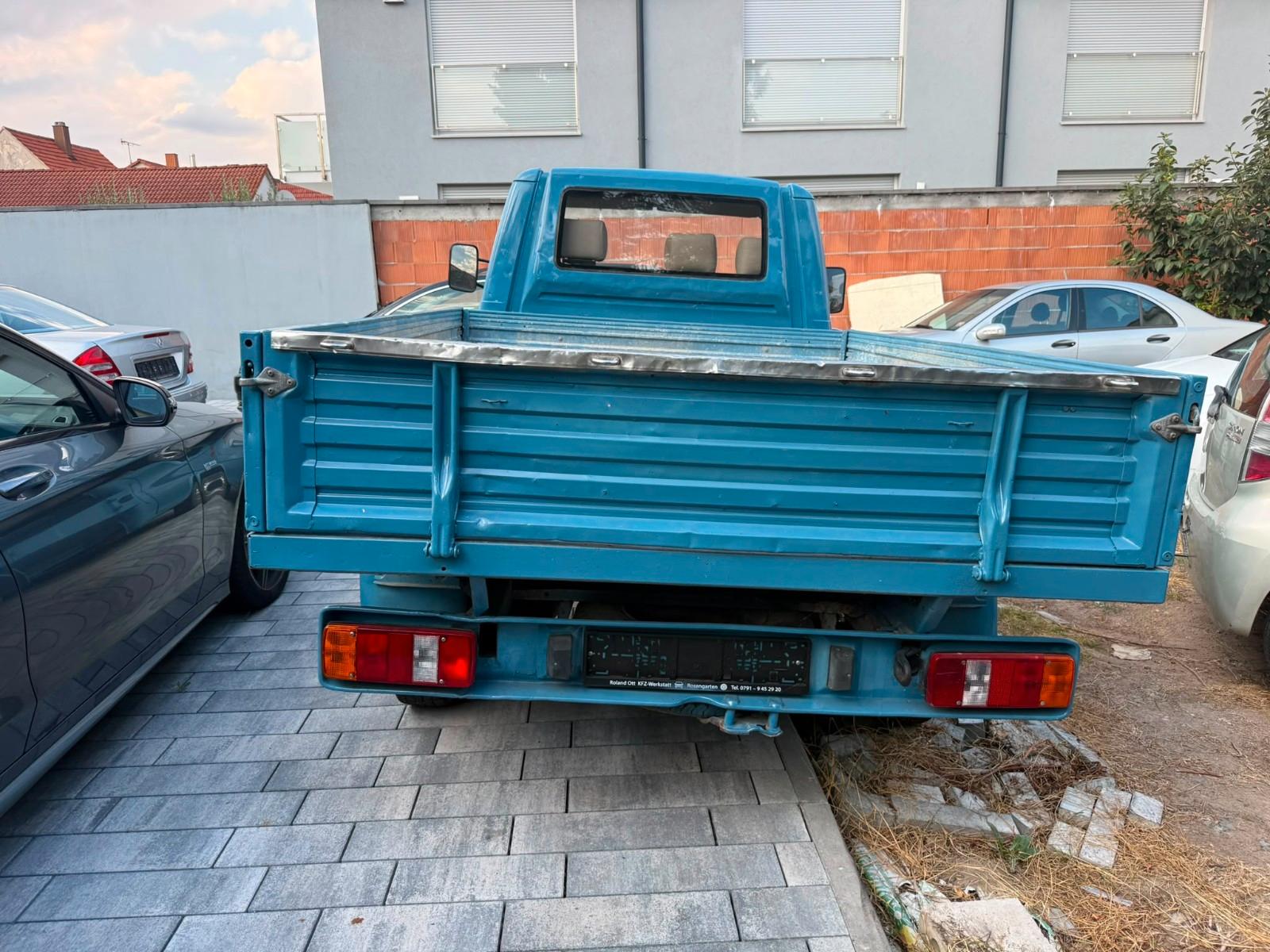 Volkswagen T4 Pritsch Oldtimer.