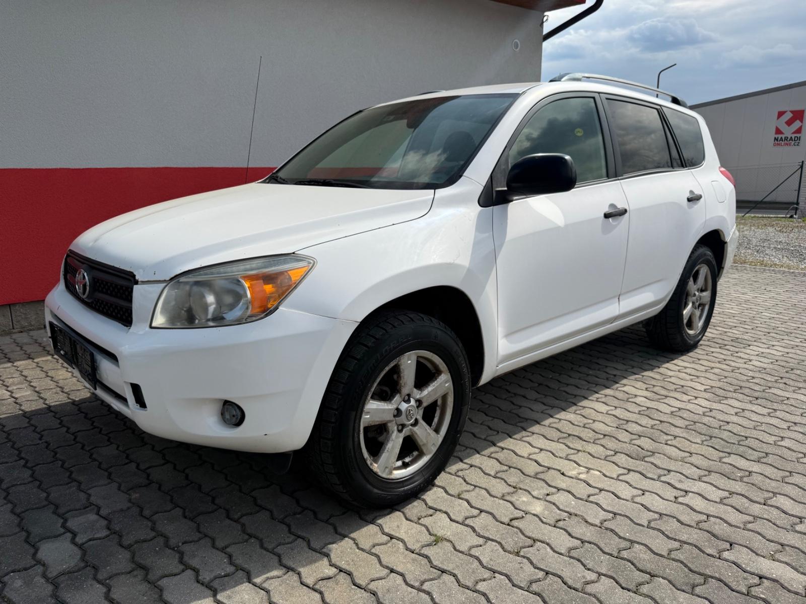 Toyota RAV 4 2.4 VVT-i Automatik