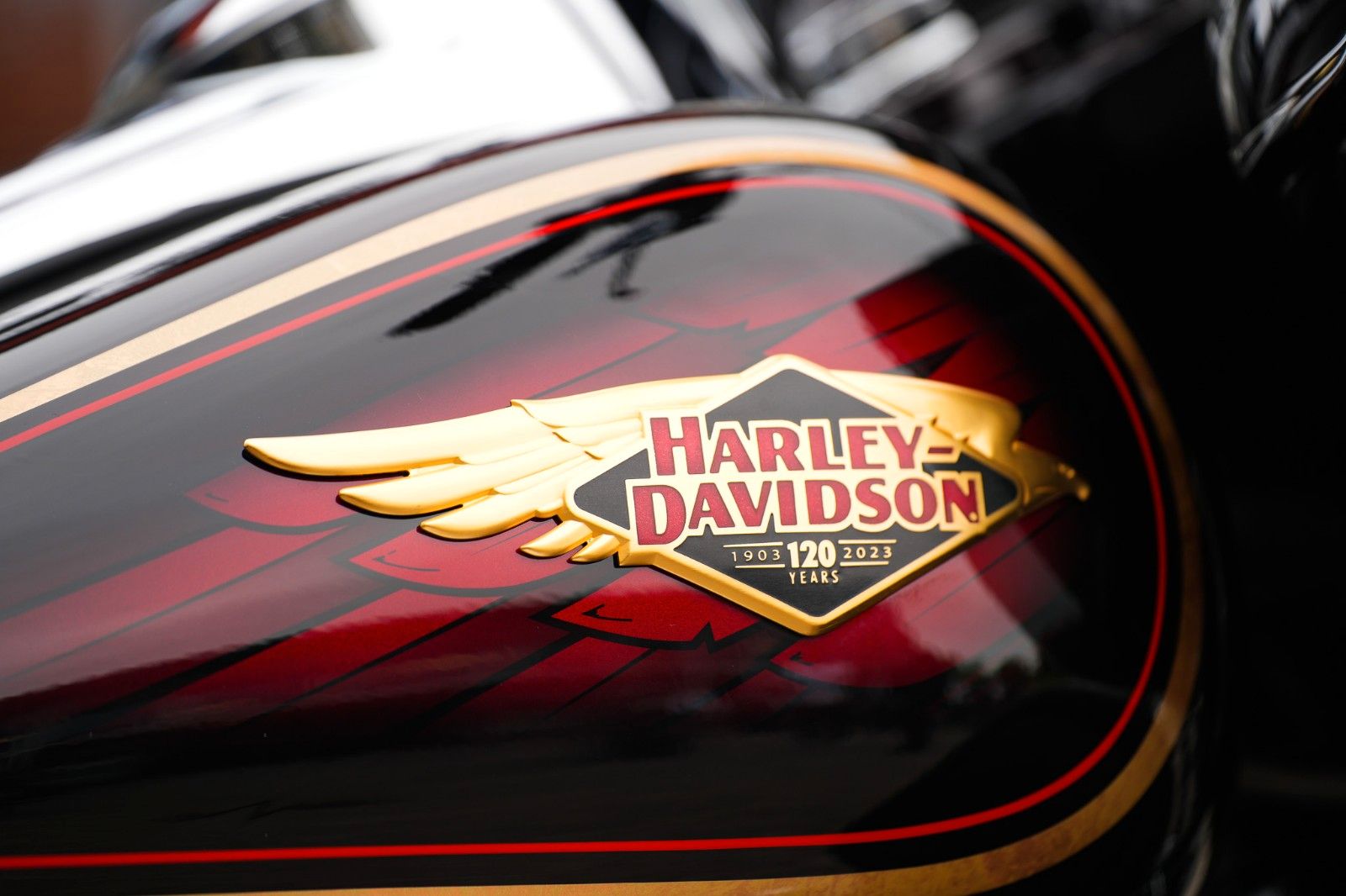 Fahrzeugabbildung Harley-Davidson FLTRKSE CVO Road Glide Ltd - 120th Anniversary