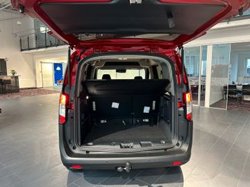 Ford Tourneo Courier Titanium Automatik AHK
